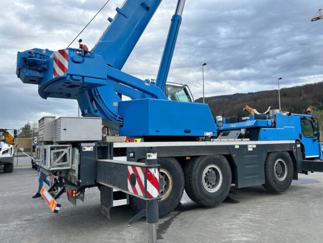 Grue Mobile Liebherr LTM-1070