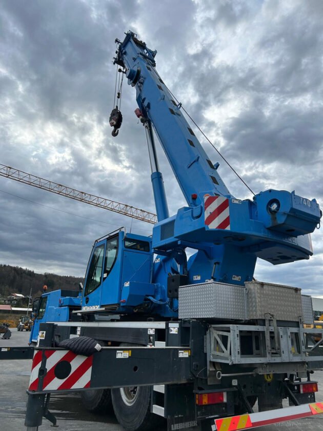 Grue Mobile Liebherr LTM-1070